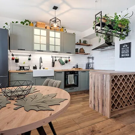 - Parking, Terrace & Garden - By Rentujemy *