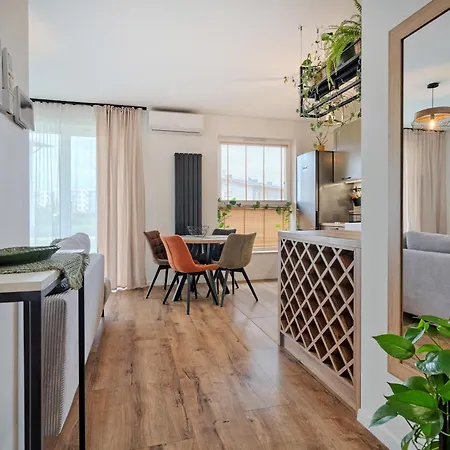 Apartment - Parking, Terrace & Garden - By Rentujemy Danzig